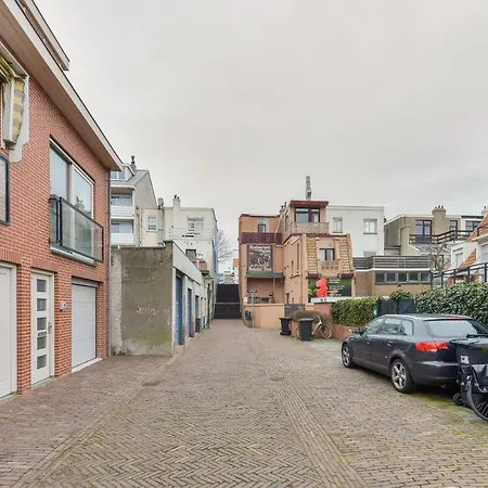 Holiday home Banana Beach Zandvoort
